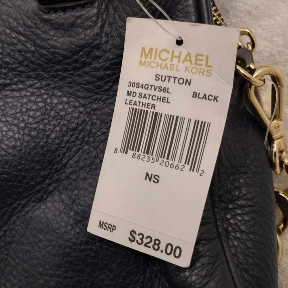 Michael Kors BRAND NEW Black Calfskin Sutton  Purse Medium